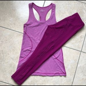 Zella / Yogalicious tank top leggings set XS